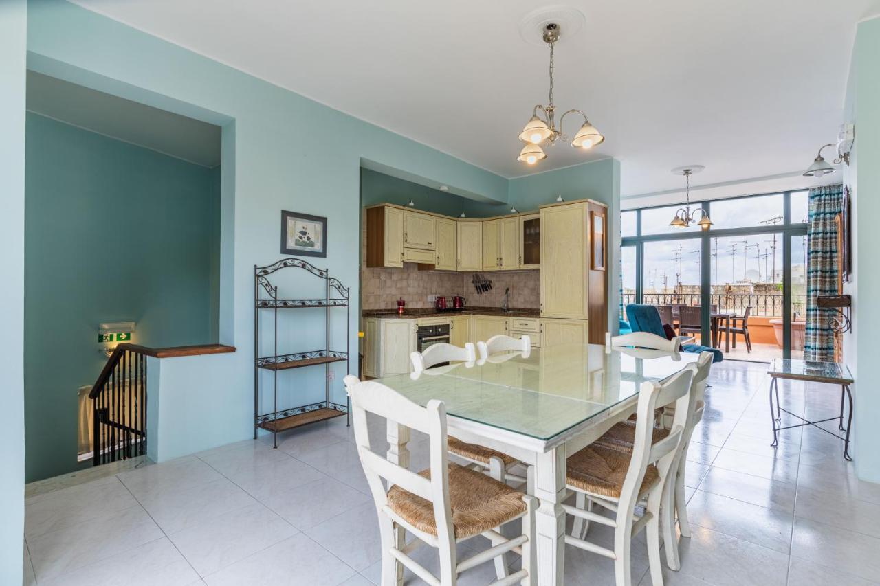 Fantastic 3 Bedroom Duplex Penthouse With Terrace Sliema Zewnętrze zdjęcie