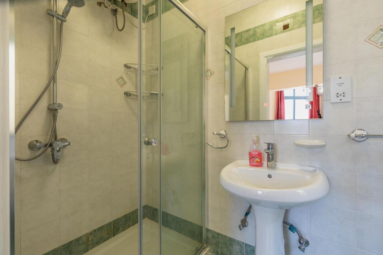 Fantastic 3 Bedroom Duplex Penthouse With Terrace Sliema Zewnętrze zdjęcie